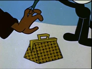 6294372.jpg (216 KB)