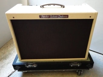 Blues Deluxe Limited Edition 1995 | Fender Wiki | Fandom 