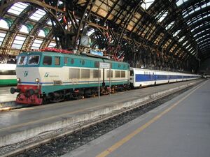 Eurocity Night 11273 "Salvador-Dalí" Milano-Centrale - Barcelona-Sants en Milano-Centrale