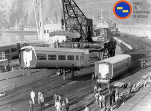 Descarga del Talgo II de EE