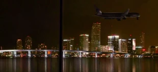An Oceanic Boeing 767 over Miami in Lost