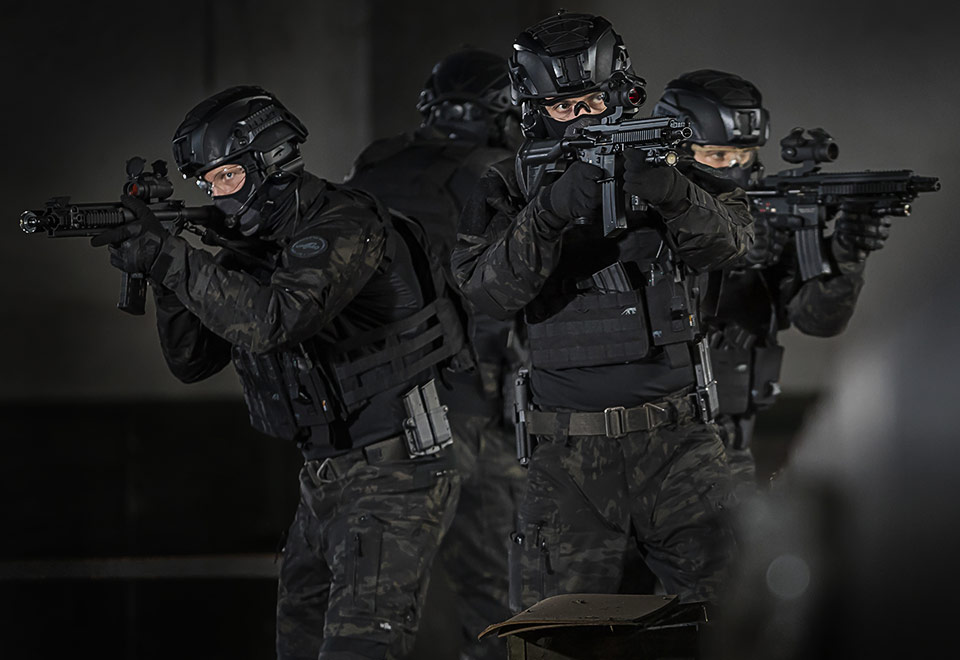 TACPRAC Mens tactical black uniforms green digital camouflage tactical –  Clarity Scopes