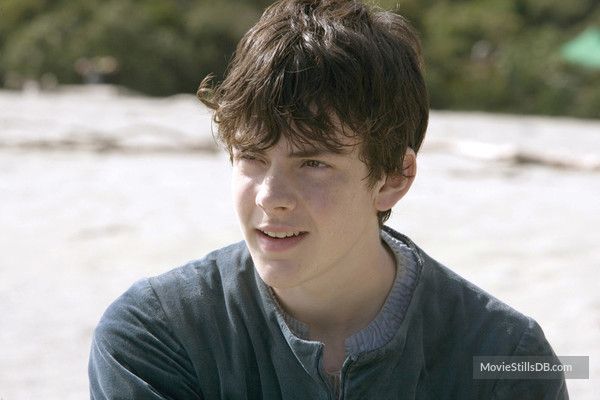 ナルニア国物語のEdmund Pevensie Edmund Pevensie (Narnia) | Chronicles of Narnia Fanon Wiki
