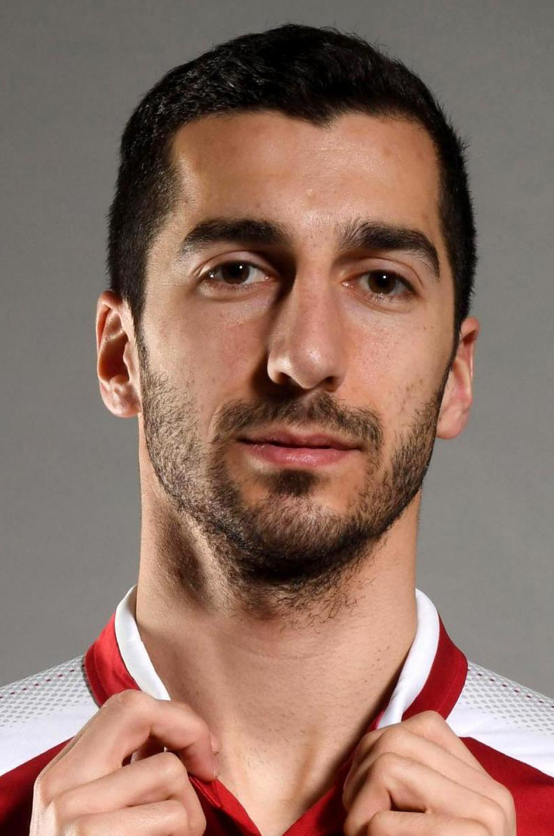 Henrikh Mkhitaryan Biography - Armenian footballer (born 1989)