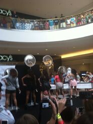 5H in Boston - 7/15/13