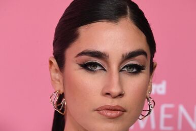 Lauren jauregui shop nose piercing