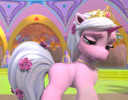 Rose-getting-an-idea-of-asking-Will-ep9.jpg (733 KB)