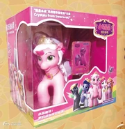 Rose FF big toy with card ctoy.png (690 KB)