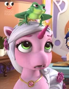 Rose-sees-a-frog-ep9.jpg (521 KB)