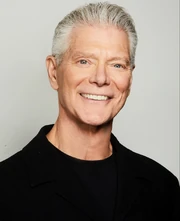 Stephen Lang