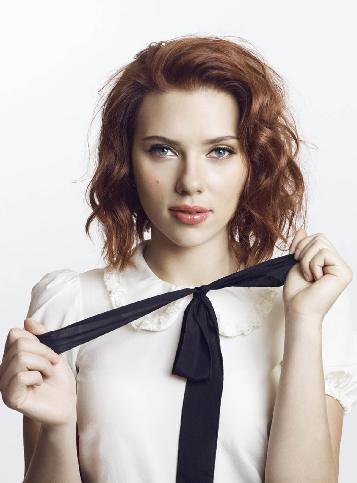 All About Movie Actress Scarlett Johansson - HubPages
