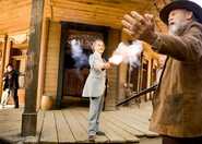 DJANGO1 529.jpg (338 KB) Dr. Schultz firing his gun