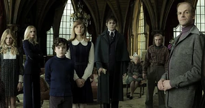 Dark-Shadows-official-image-by-Tim-Burton