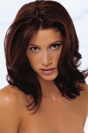 Shannon Elizabeth - Wikipedia