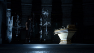 Noctis retrieves the Royal Arm.