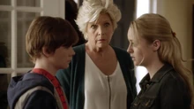 2x01 58 Grant, Joan, Taylor