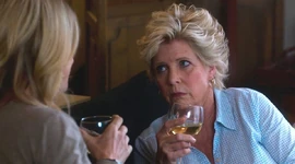 02x20, Elizabeth, Joan.jpg (53 KB)