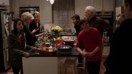 2x01 118 Carter, Joan, Elizabeth, David, Buddy, Grant, Taylor, Max