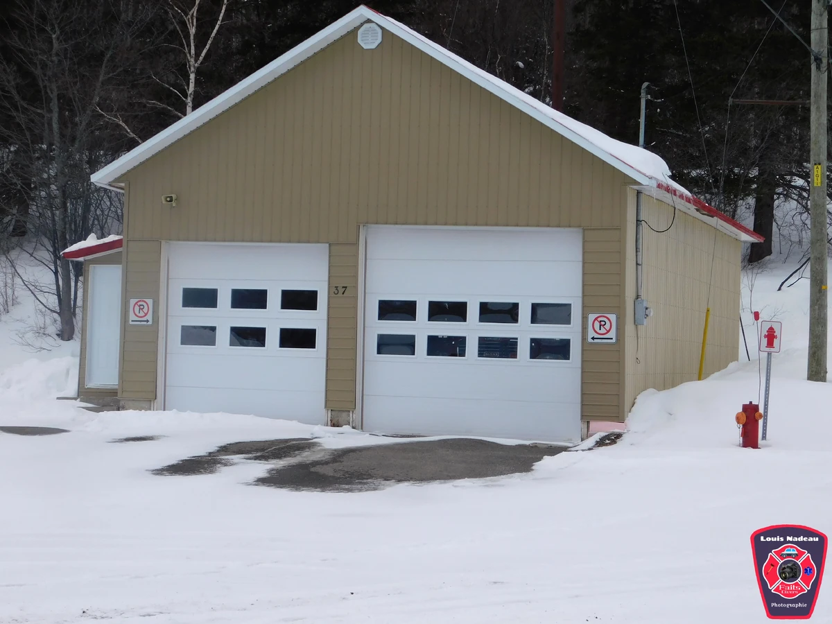 Service de Sécurité Incendie de SaintMathieudeRioux Firefighting