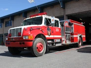 253 Joliette.jpg (706 KB) 1996 International 4900 / Superior