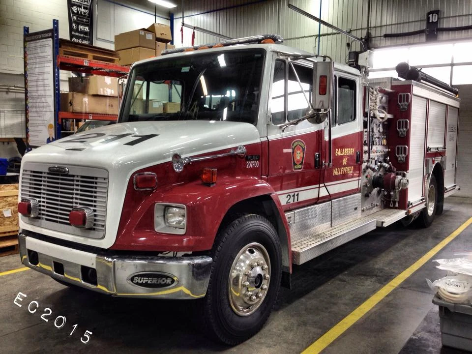 Service de Sécurité Incendie de SalaberrydeValleyfield Firefighting