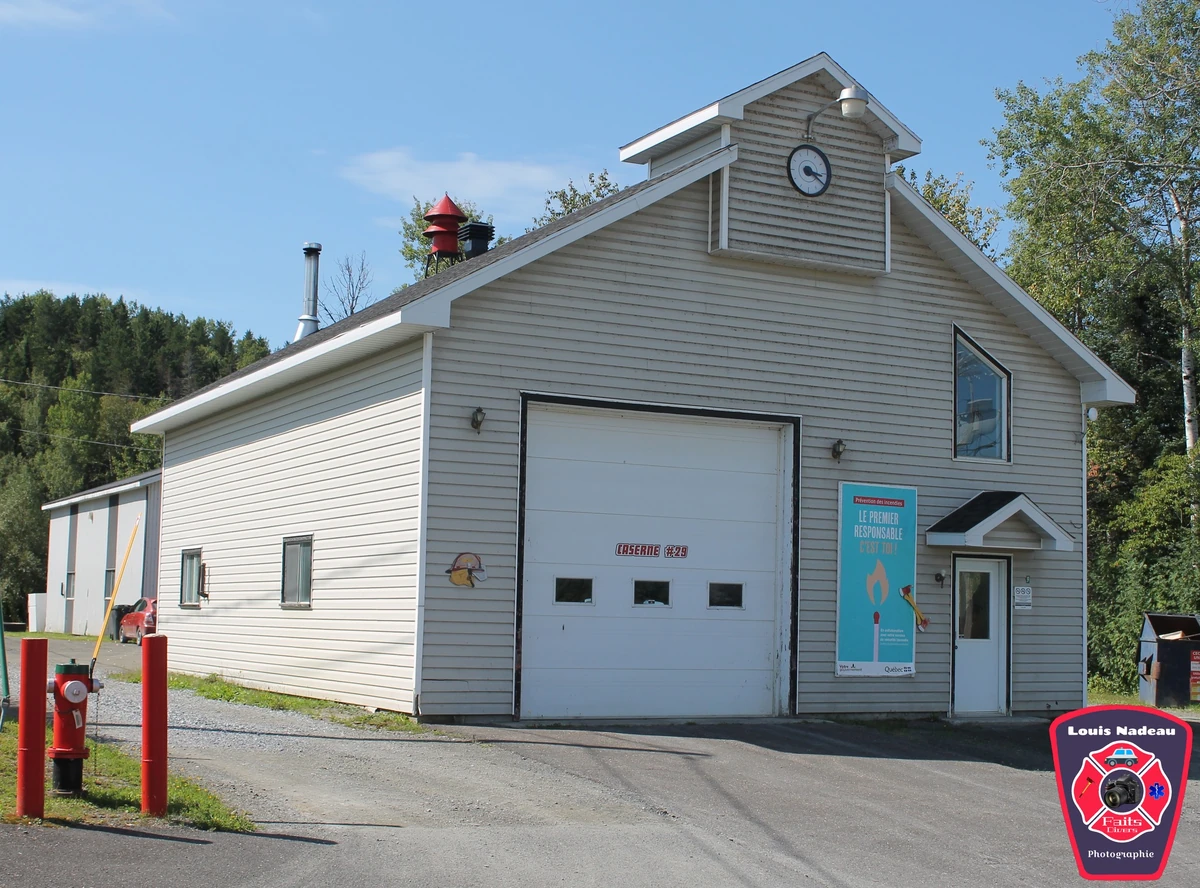 Service de Sécurité Incendie de SaintMarcduLacLong Firefighting