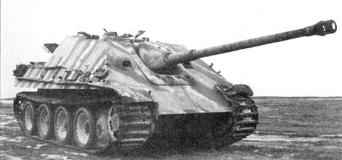 panzer tracts 9-3 on the jagdpanther