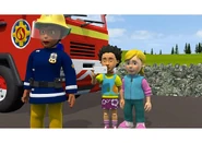 0000121624.jpg (79 KB) Mandy and Sarah filming the rescue