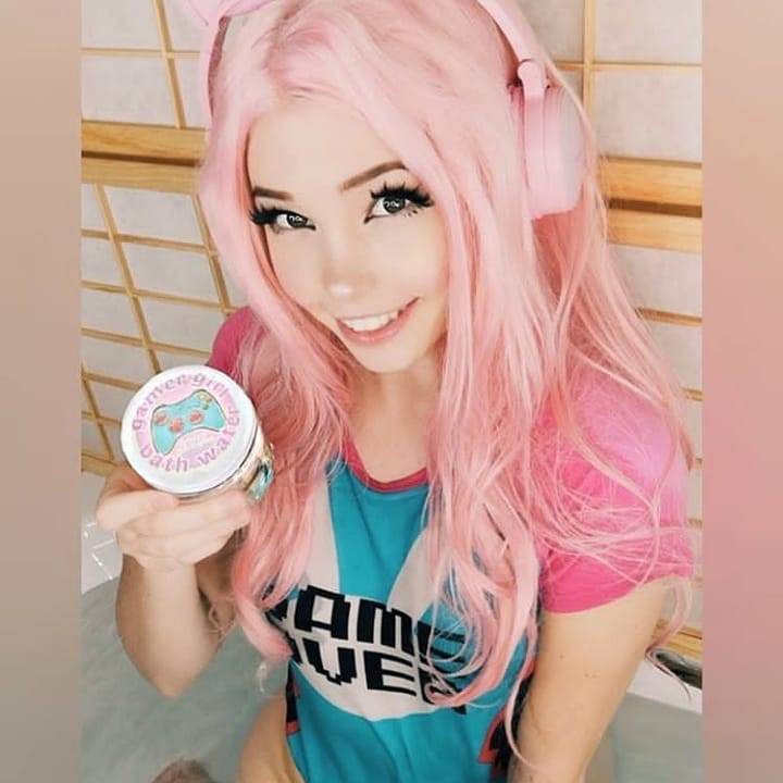 Belle Delphine, Wiki