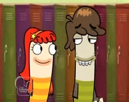 Bea invites Oscar to study together for an French exam.