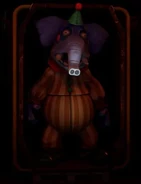 Mascotte dell'elefante in un'immagine promozionale.