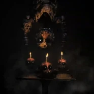 Idem, un fotogramma di Ignited Chica appesa al soffitto.