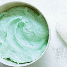 Creme-de-menthe-frosting-sl-x.jpg