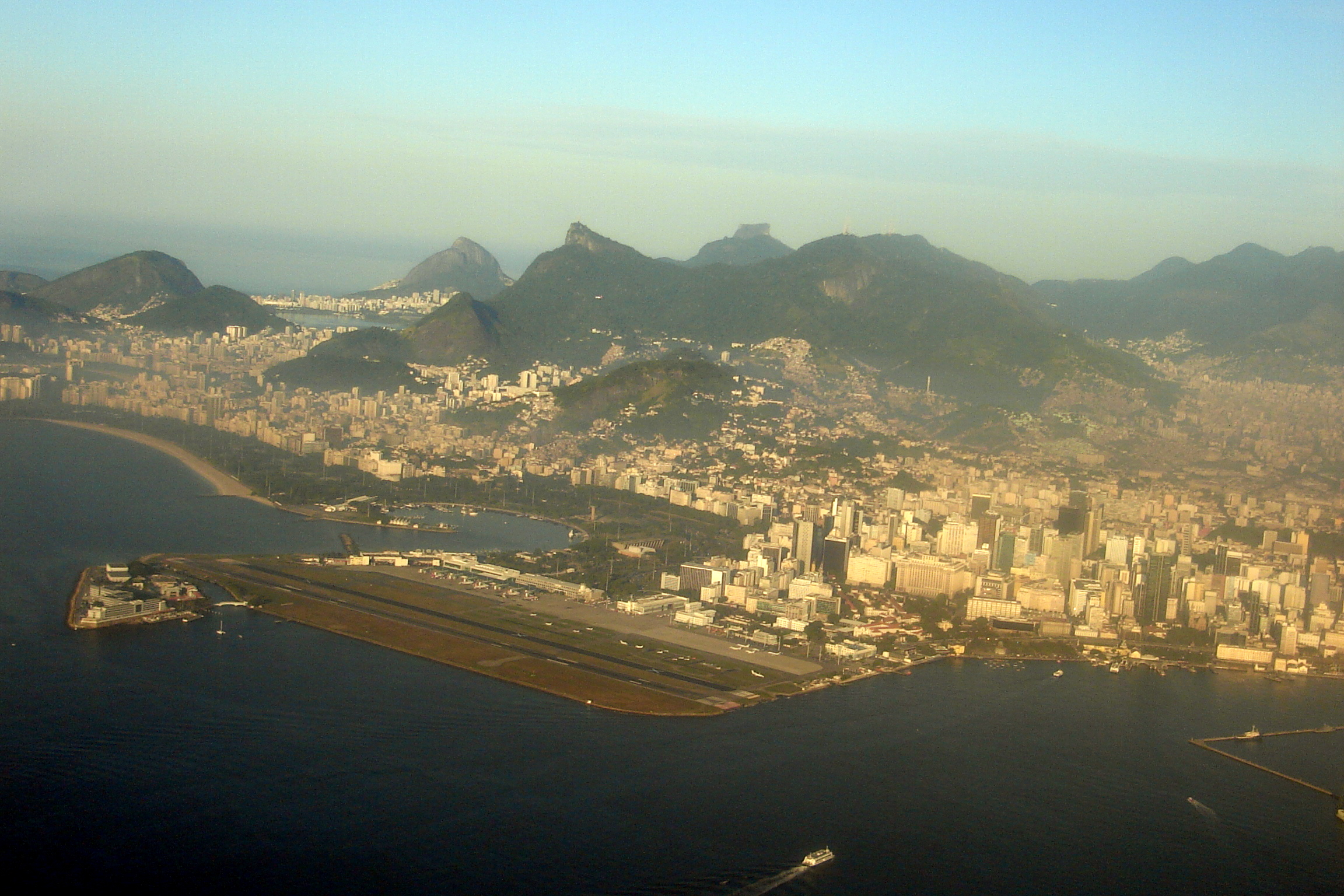 Santos Dumont Airport - Wikipedia