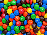 220px-Plain-M&Ms-Pile
