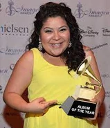 Raini receiving her Cvmmy at Flop Fiesta