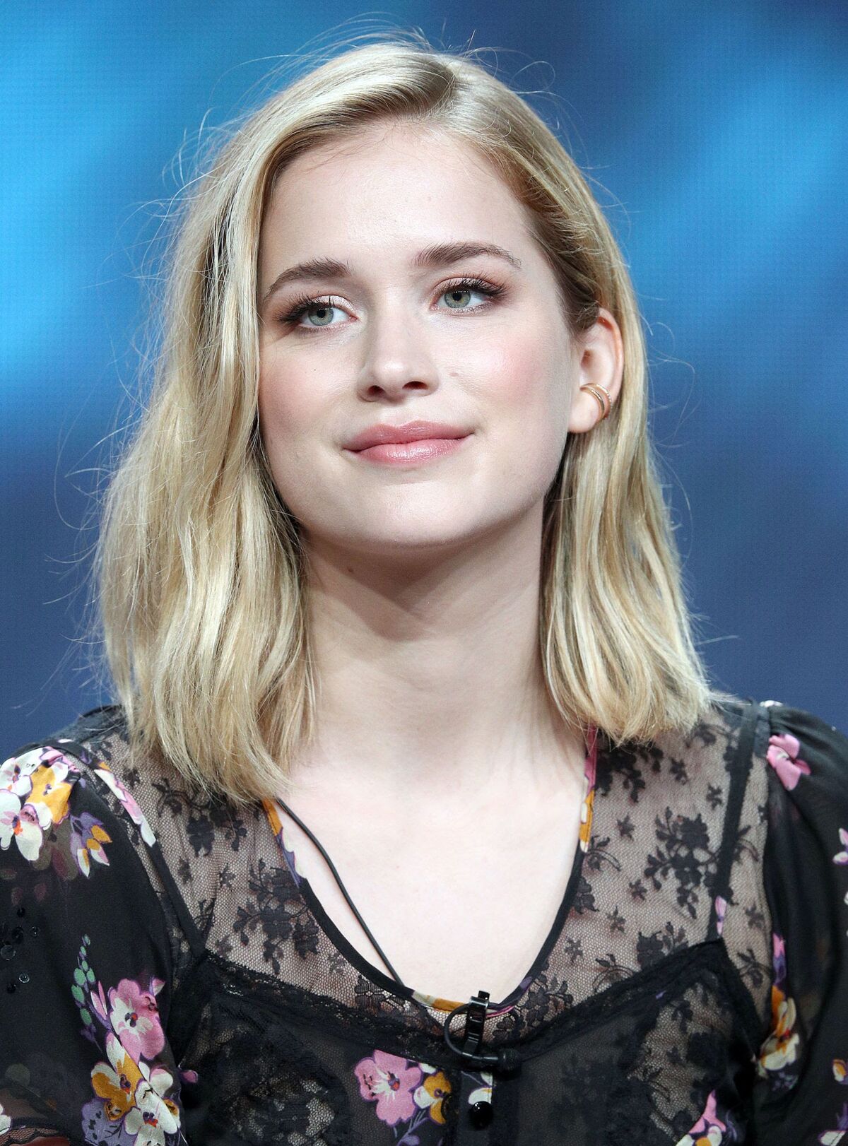 Elizabeth Lail