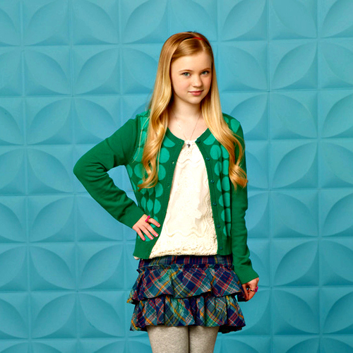 ant farm lexi outfits