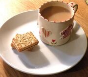 Tea-and-biccys