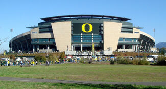 File:Oregon Ducks baseball game.JPG - Wikipedia