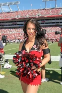 Tampa-bay-cheerleaders-1516.jpg (96 KB)