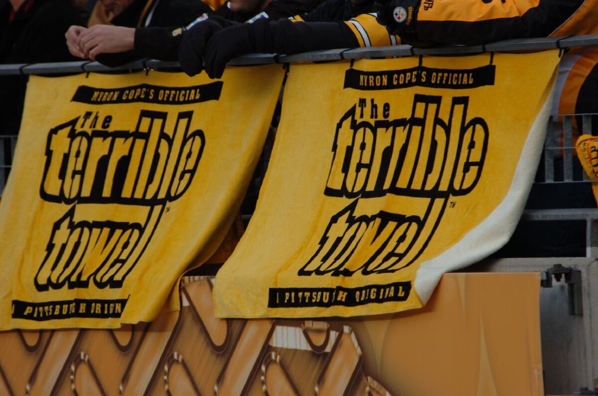 Pittsburgh Steelers Renegade Rally Towel