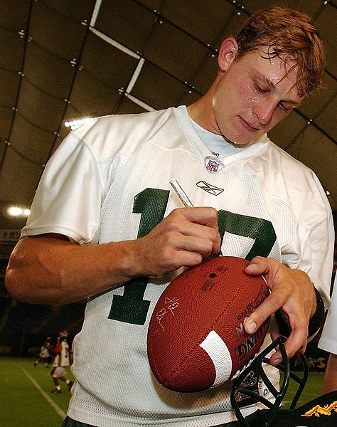 10 August 2003: Vinny Testaverde of the New York Jets during the