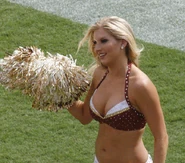 Redskins-Cheerleader-2008-09-14.jpg (115 KB)