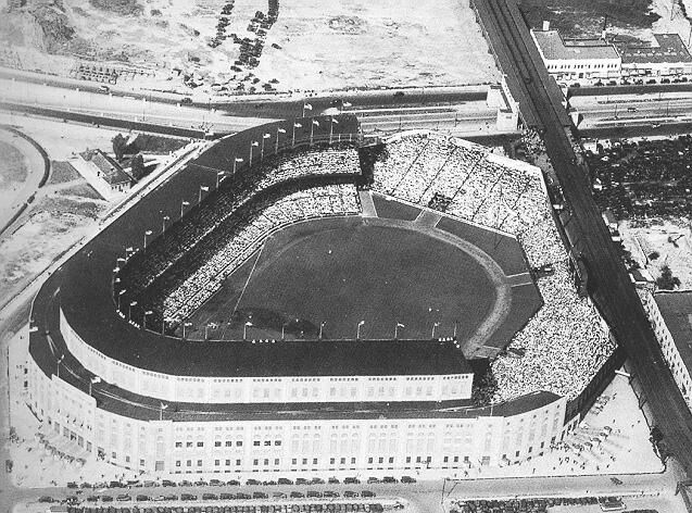 Old Yankee Stadium 1950's  Yankee stadium, New york yankees