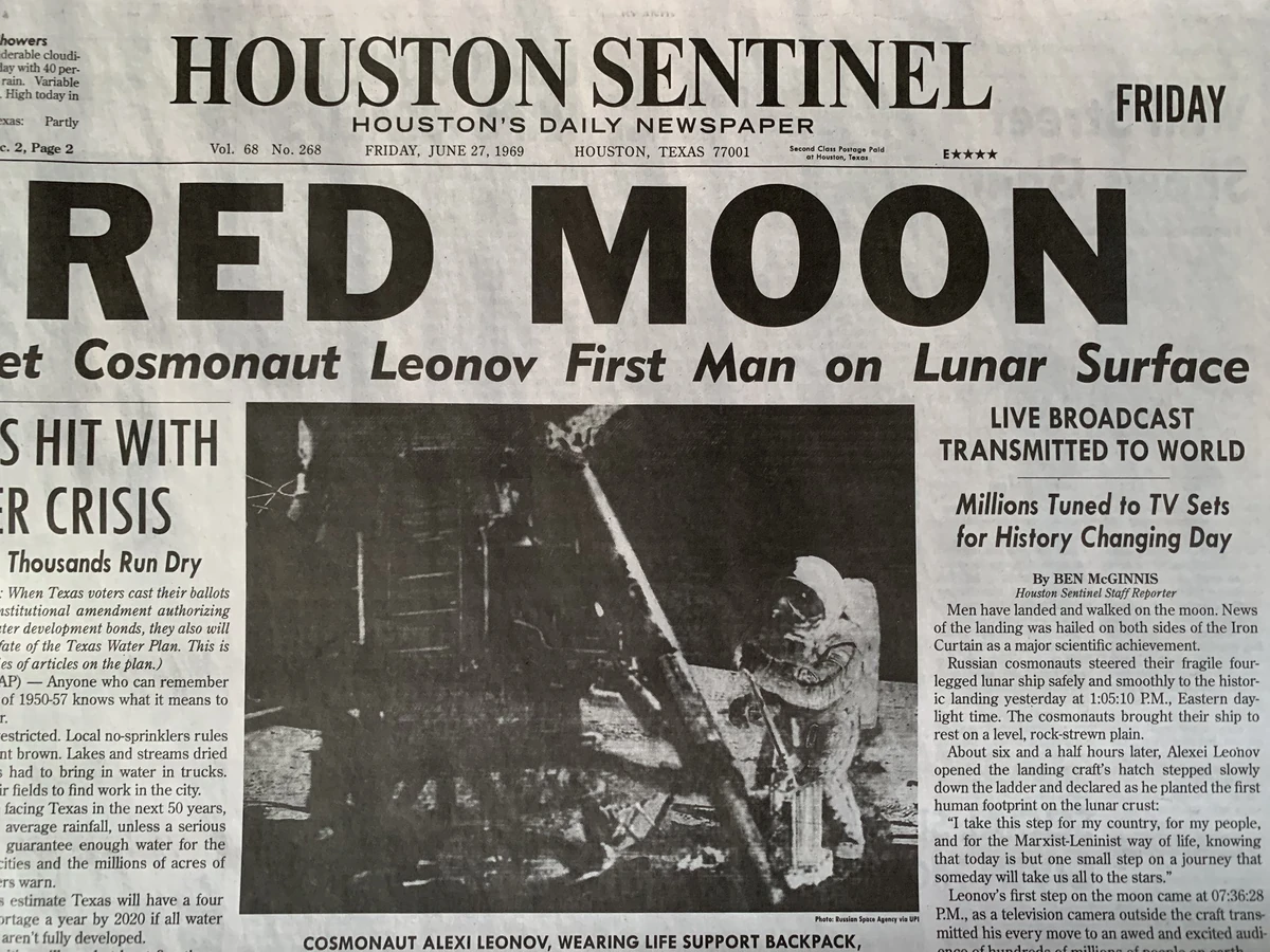 未使用★AmeriUND SPACE NEWSPAPER PRINT TOP★ Ameri UND SPACE NEWSPAPER PRINT TOP