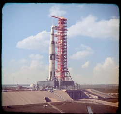 Saturn V (954 KB) Saturn V