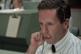 FAM 101 55.37 Charles Duke CAPCOM