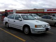 Ford Taurus SHO