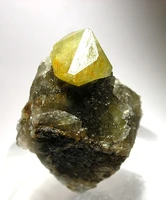 Flamedance crystal. Rob Lavinsky, iRocks.com – CC-BY-SA-3.0